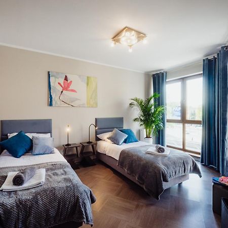 1 Maja 76 Apartment Jelenia Gora Luaran gambar