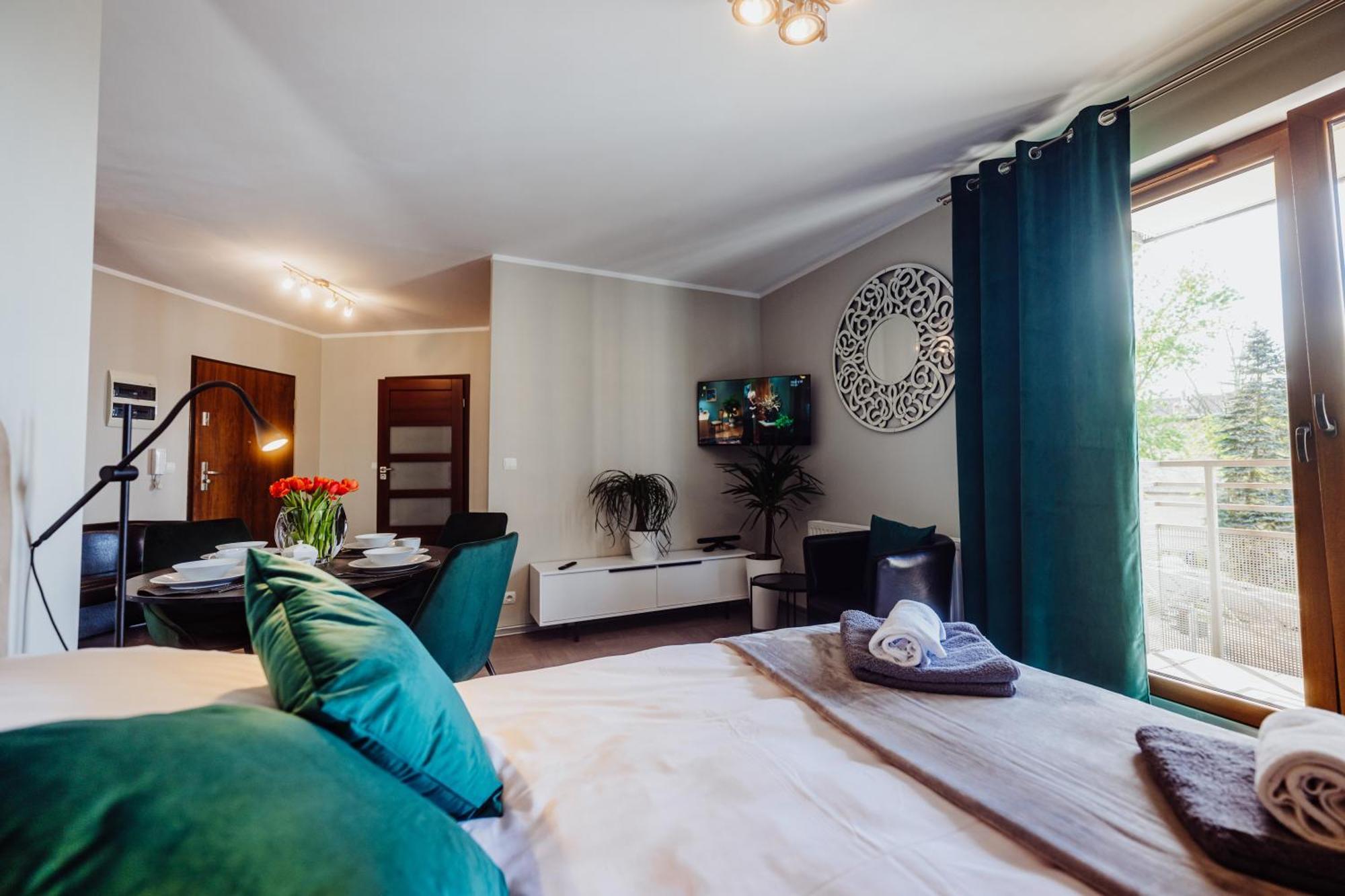 1 Maja 76 Apartment Jelenia Gora Luaran gambar