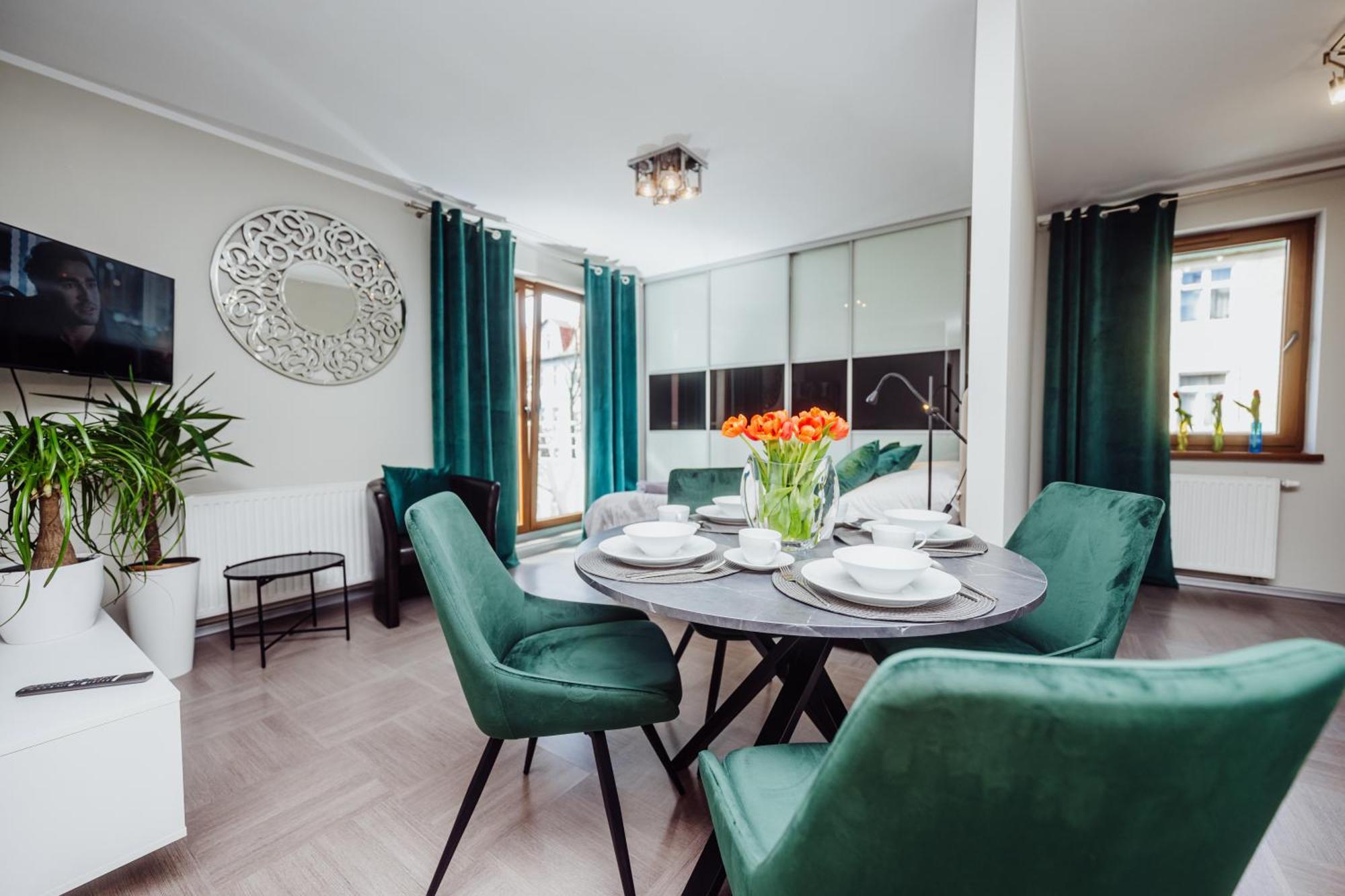 1 Maja 76 Apartment Jelenia Gora Luaran gambar