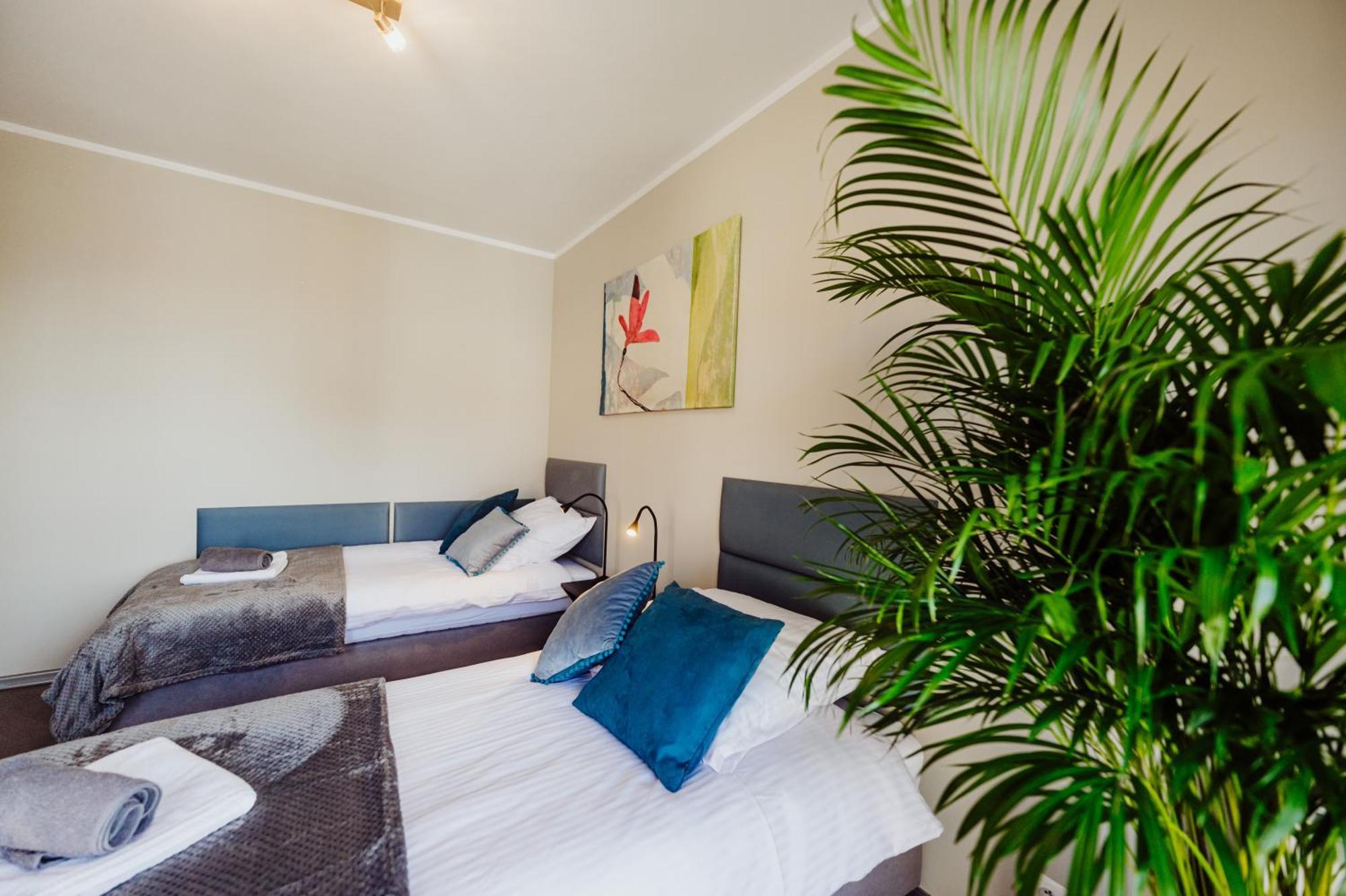 1 Maja 76 Apartment Jelenia Gora Luaran gambar